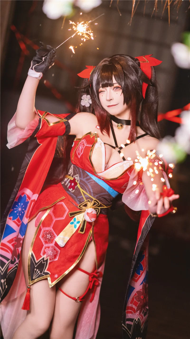 国产coser 冉冉不甜v - 崩坏星穹铁道花火正片 自拍【43P+507MB】