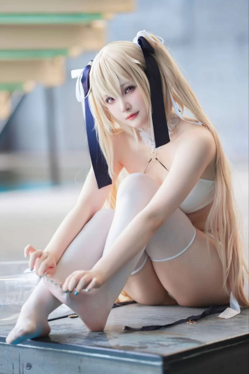 国产coser 屿鱼 安克雷奇 [33P 42MB]【33P+42M】
