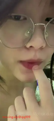 合集 外网大神忽悠年轻小美女脱光衣服发骚，激发美少女淫荡性【nvp+35G】