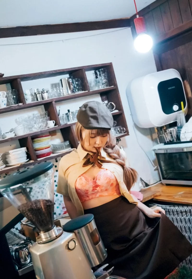 日韩coser Mozzi 모찌写真合集【nov+45g+】