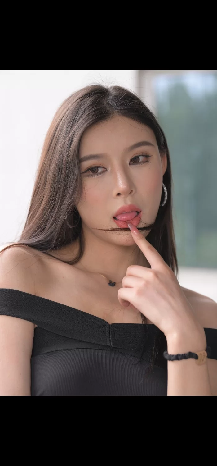 御姐 一始街拍作品 - 温热的冰【631p+736MB】