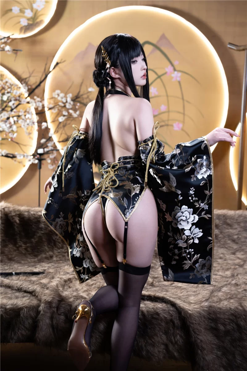 国产coser 清水由乃 - 金枝玉叶【40p+566m】