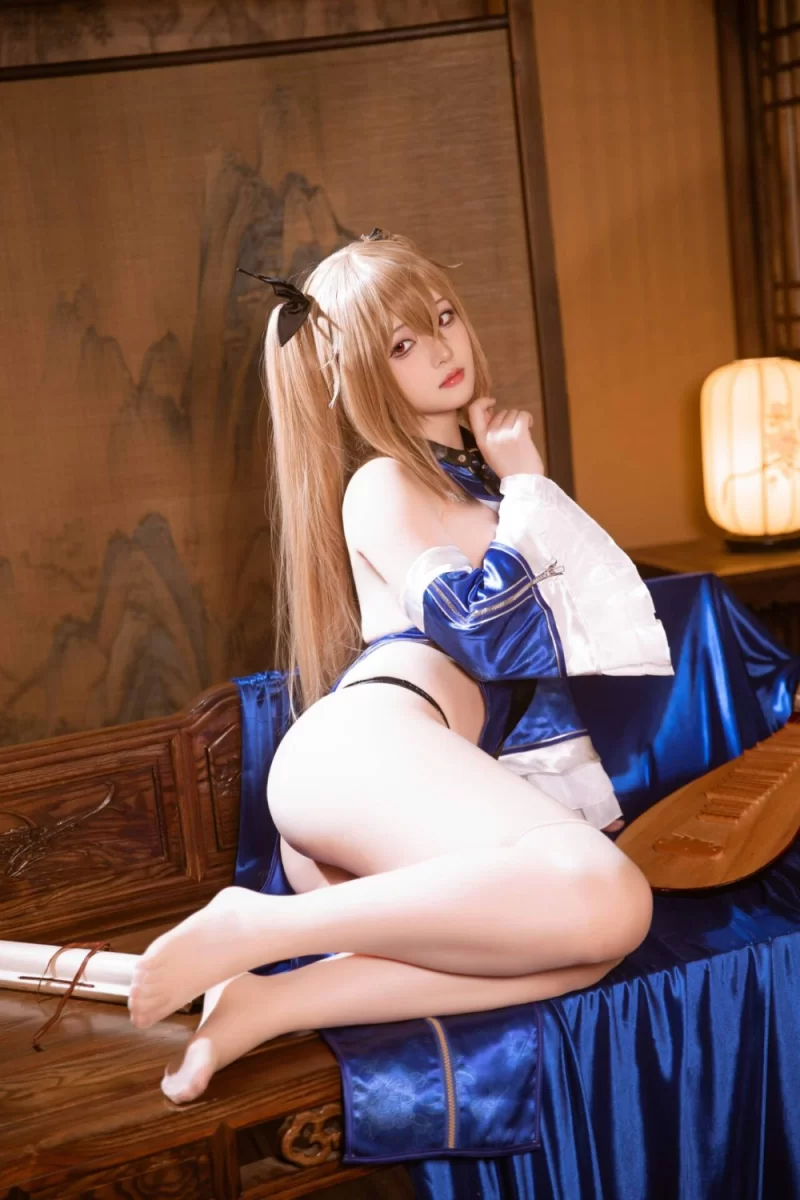 国产coser 屿鱼 安克雷奇 [33P 42MB]【33P+42M】