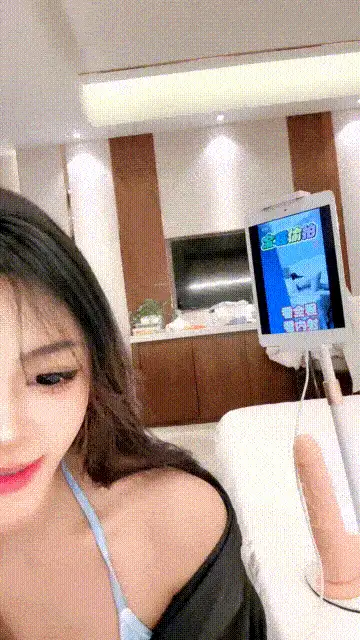 美女御姐 [豆豆]极品校花女神 巨乳弹软蜜臀圆润~揉奶抖胸怼屏【2+1844MB】