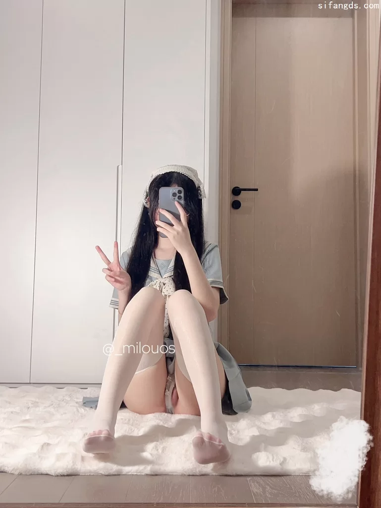 自拍 [推特 莎弥拉]门槛福利 极品白虎萝莉 假鸡巴紫薇 JK制服【92P1V+500】