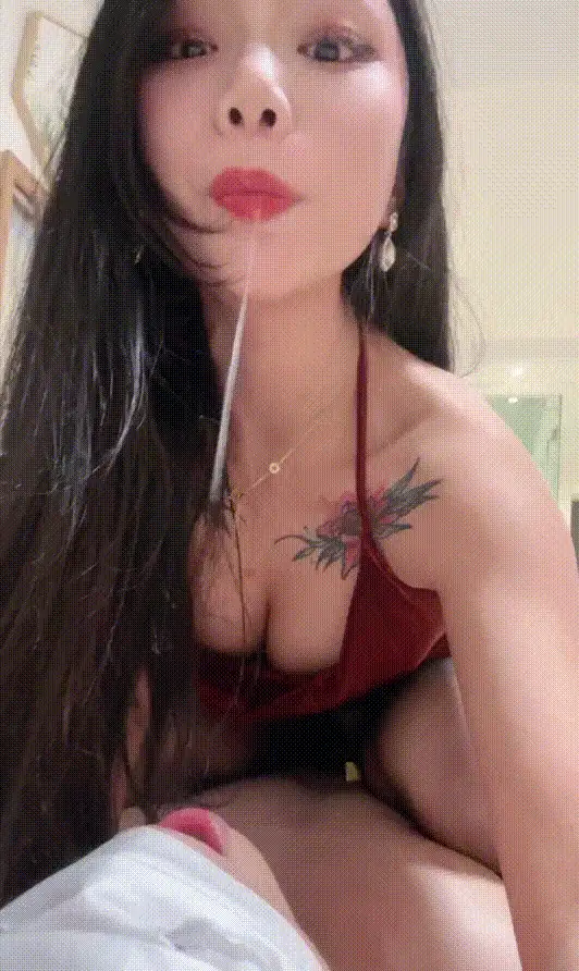 合集 丝足❤️万万s+亚绮S 红绿灯 姐妹花榨精比赛/汉服调教【24v+13G】