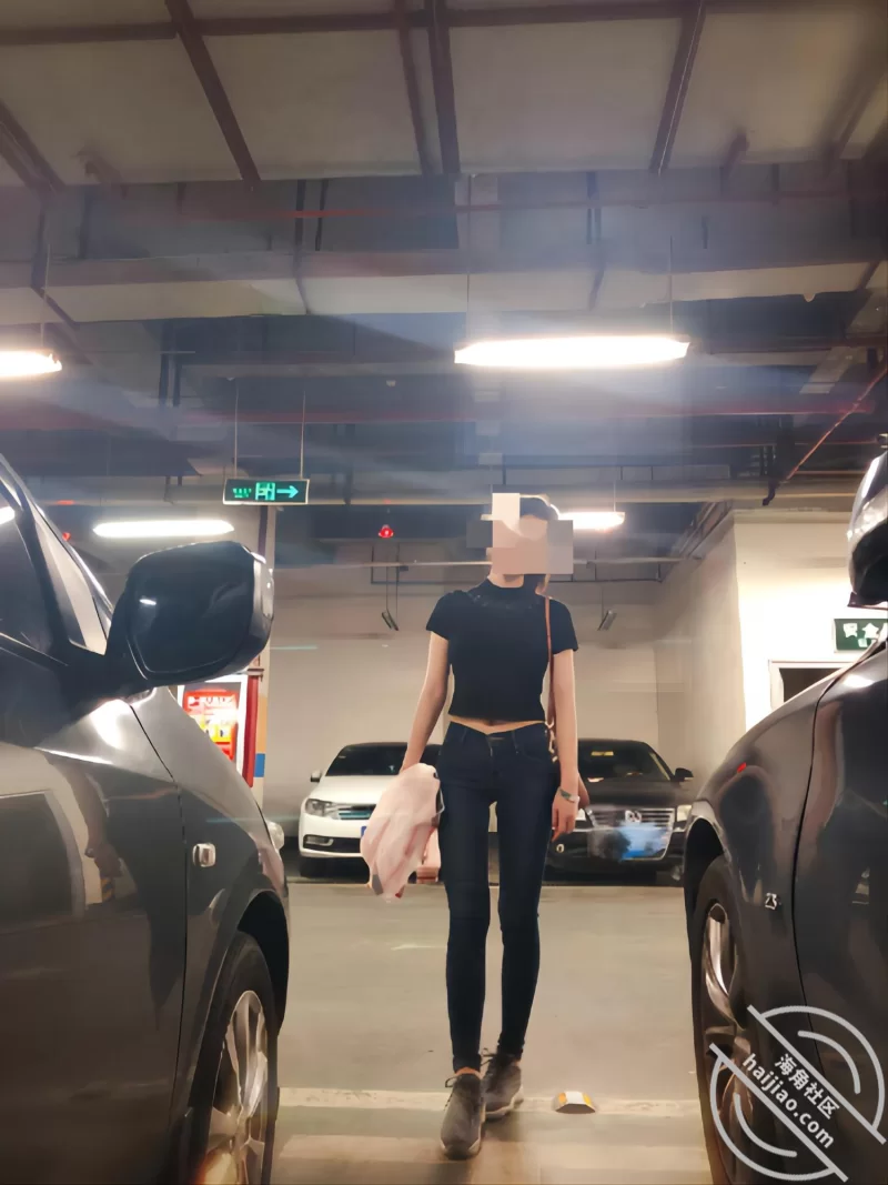 美女御姐 南航空姐被下药迷奸之后浴室里日哭， 19岁空姐妹妹调教【2v+682m】