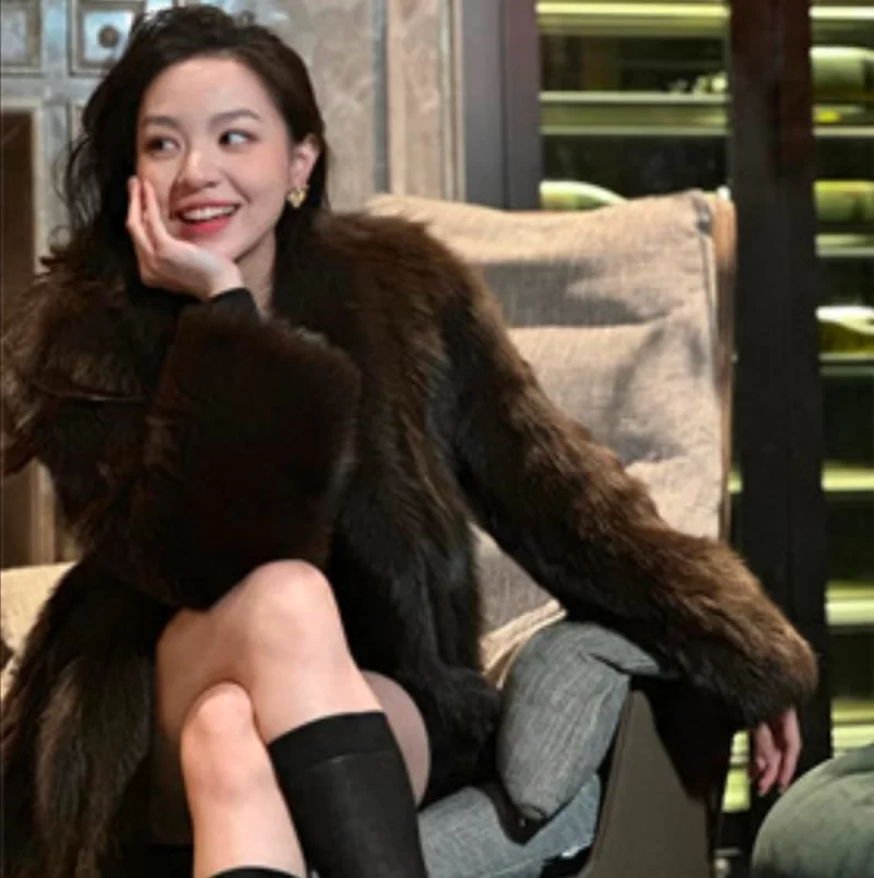 各种门 （门事件）IG26W粉丝女网红[Helen何美仪]与金主约炮视频流出，露脸制服无套中出【1V10P+89M】
