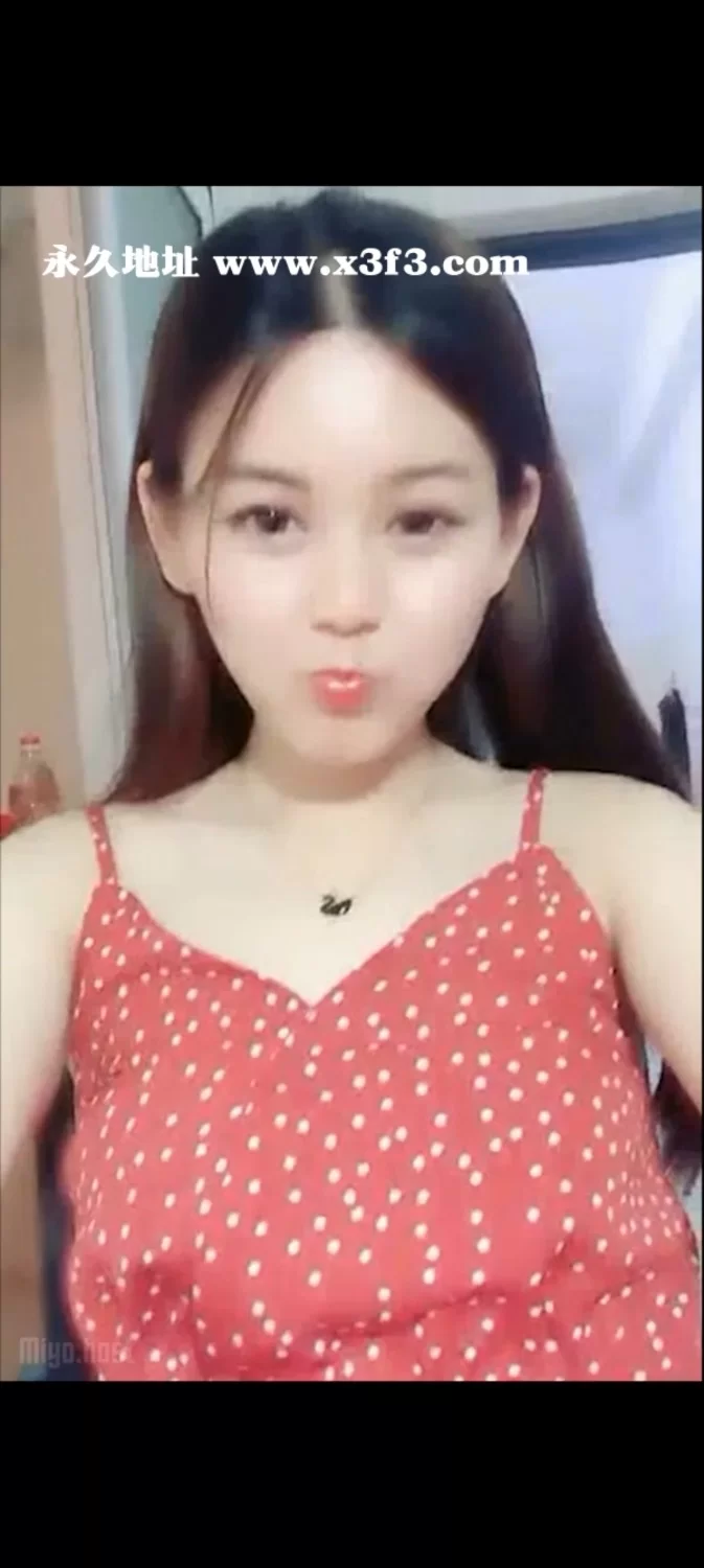 萝莉 国产级致可爱无敌萌妹的一段视频[有放尿niao]【1+0.3g】