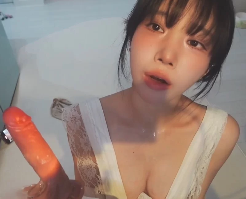 美女御姐 超級色情韓國美少女Baerasoni魅惑吃鸡【1v+205m】