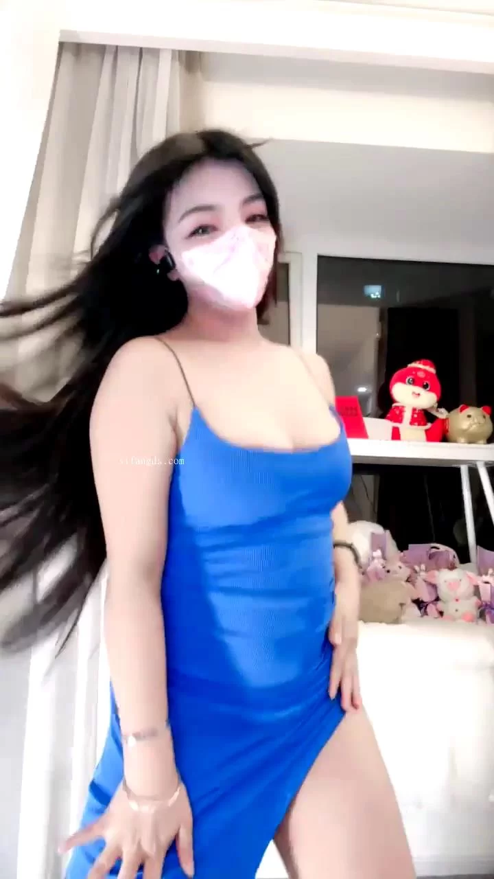 美女御姐 精剪裸舞[杨小花] 极品大奶尤物 性感诱惑裸舞 5#【12V+834MB】