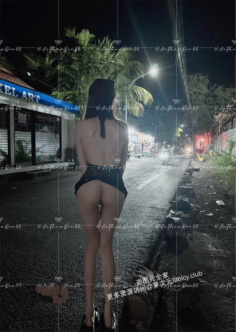 福利姬 RenXing – 白富美女神户外大胆人前露出挑战【158P23V+283MB】