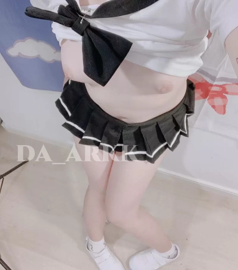 福利姬 超嫩清纯唯美小仙女[不小心喷到啦]福利【56v29p+1.5g】