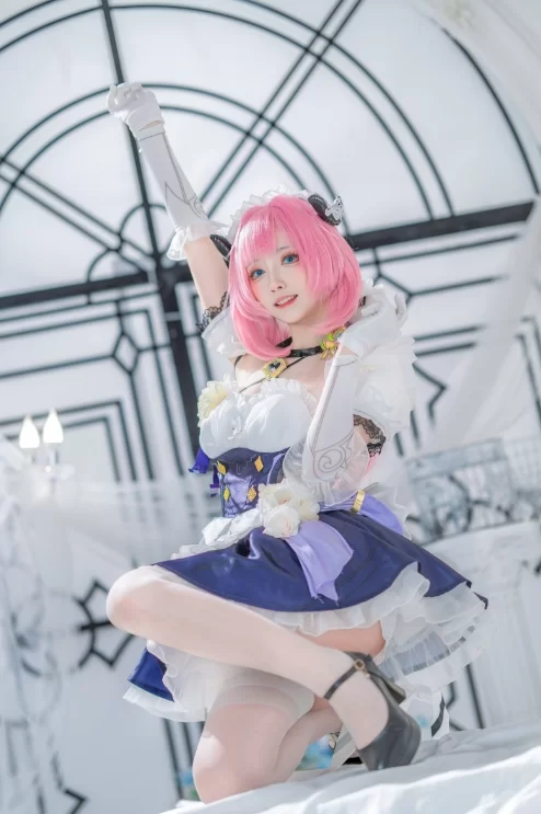 国产coser 大大卷卷小卷 - 崩坏3 爱莉希雅女仆 29P-169M【29P+169M】
