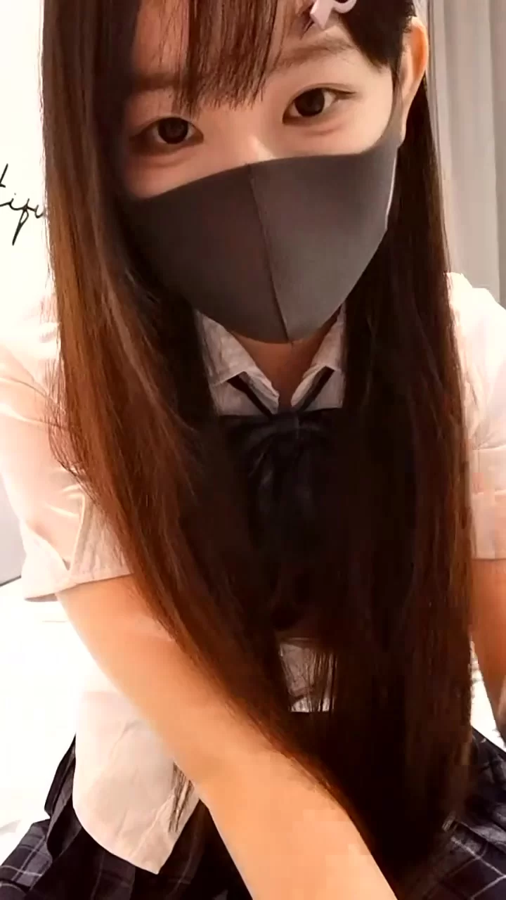 自拍 超嫩妹清纯萝莉【1+741m】