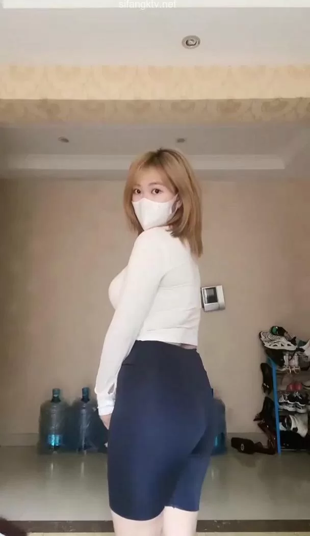 美女御姐 [抖音泄密]26万粉丝网红[陈老师微胖]巨乳舞蹈主播跟【31v+265m】
