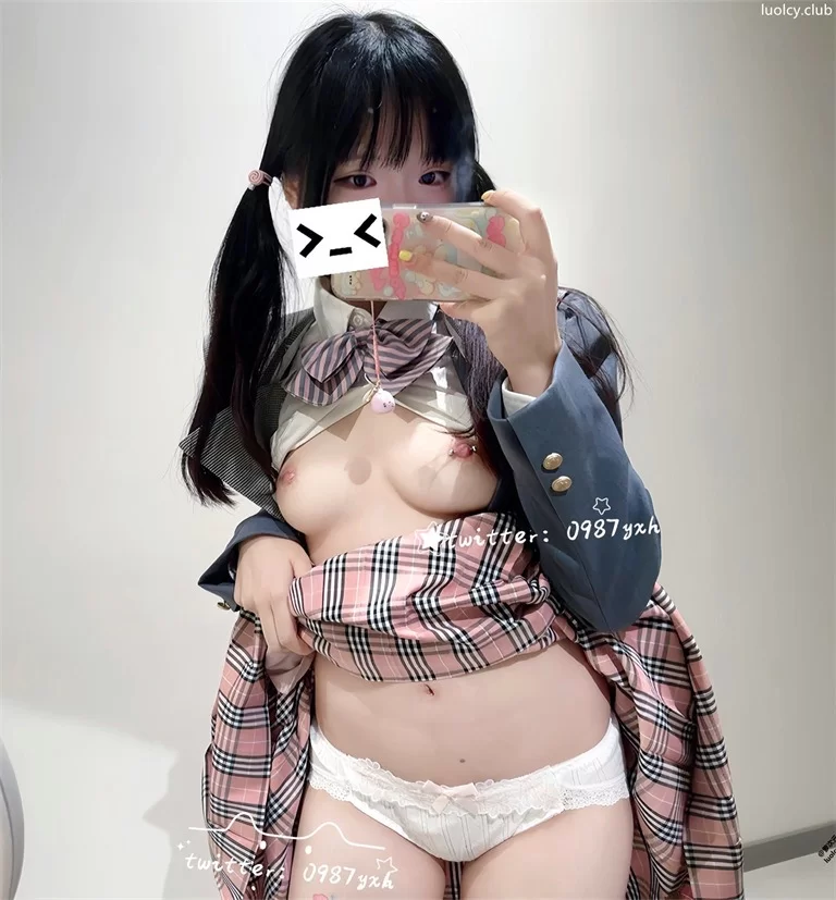 福利姬 你也叫糯糯嘛 – 顶级大奶白虎萝莉 极品福利姬私拍【418P7V+1.41G】