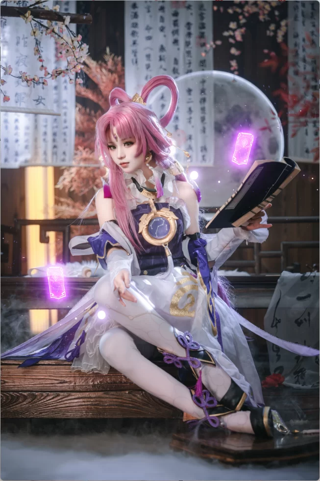 国产coser 花柒Hana – 全套合集37套 6月更新【549P+5.2G】