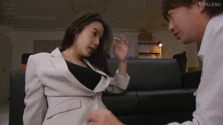 美女御姐 菲菲大蝴蝶]极品大蝴蝶逼~丝袜高跟 假屌骑坐猛插自慰【2+2007MB】