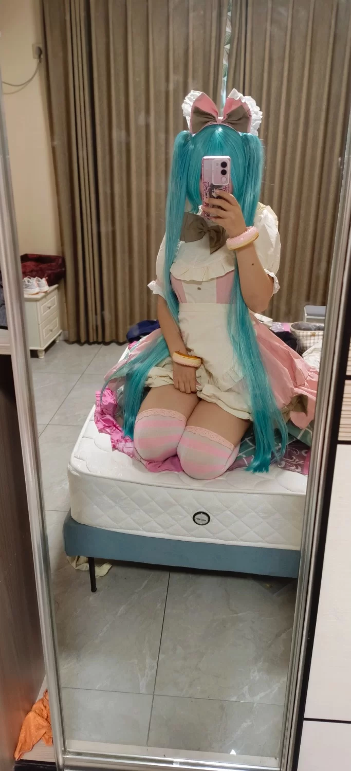 Cosplay 沐沐酱 初音女仆cos【npnv+700】