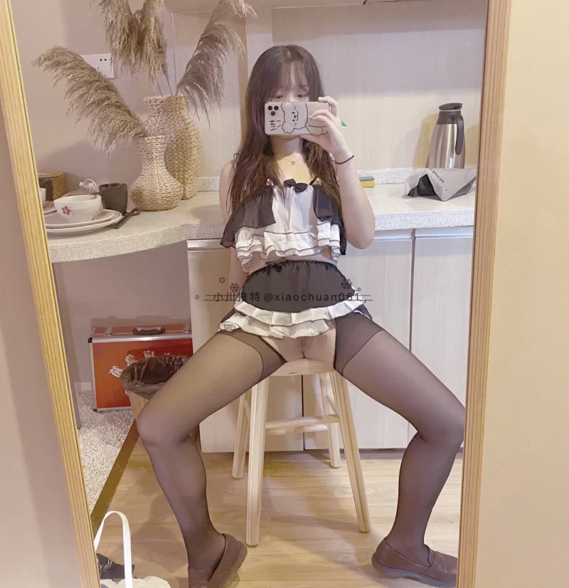 合法萝莉 极品学生妹，粉嫩的到极致！【2v+54m】