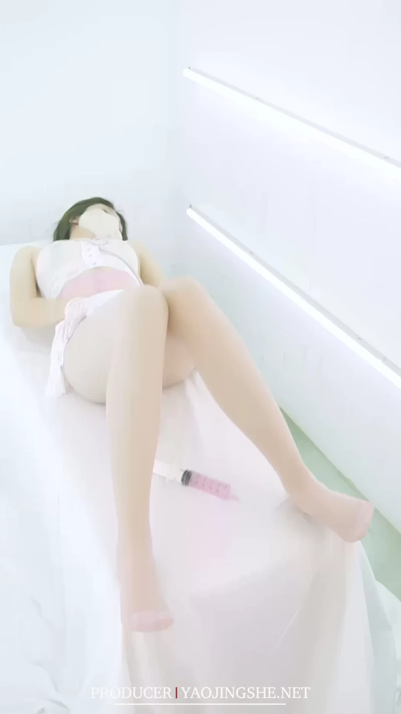 腿控足控 [Fairy Club妖精社] 视频 H2025《苏伟-粉色小护士》【1V+380MB】