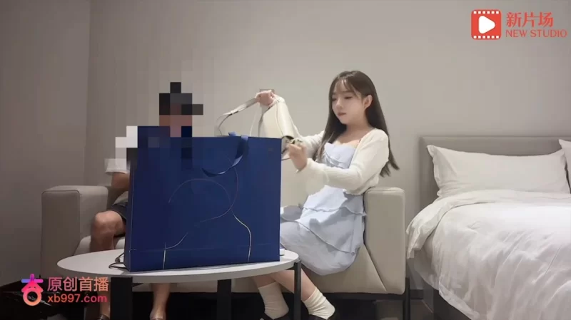 91大神 杏吧老王 3000约的学生妹。吻湿后再插入实在太享受【1v+445m】