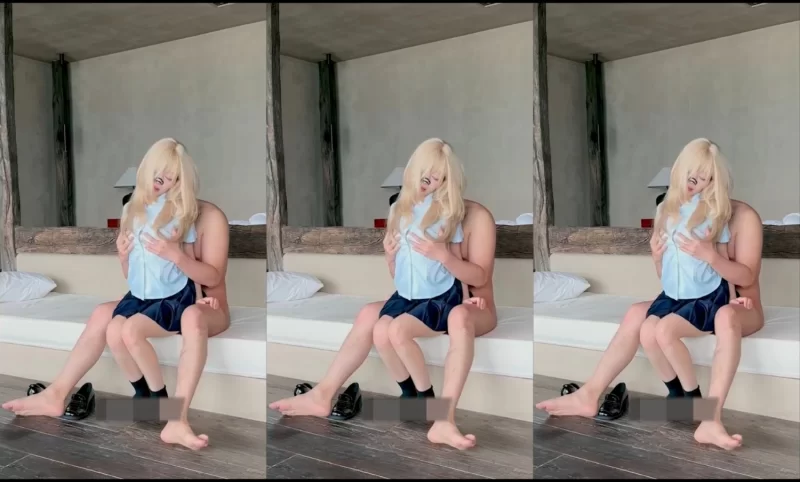 合法萝莉 逛小红车看到的金发萝莉，分享给大家顺便求个出处【视频:1V+296mb】