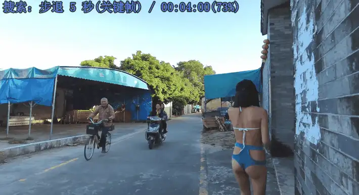 自拍 超大胆御姐cikaimoon-直接在点餐沙滩商场各种地方全裸露出【16V+8.82G】