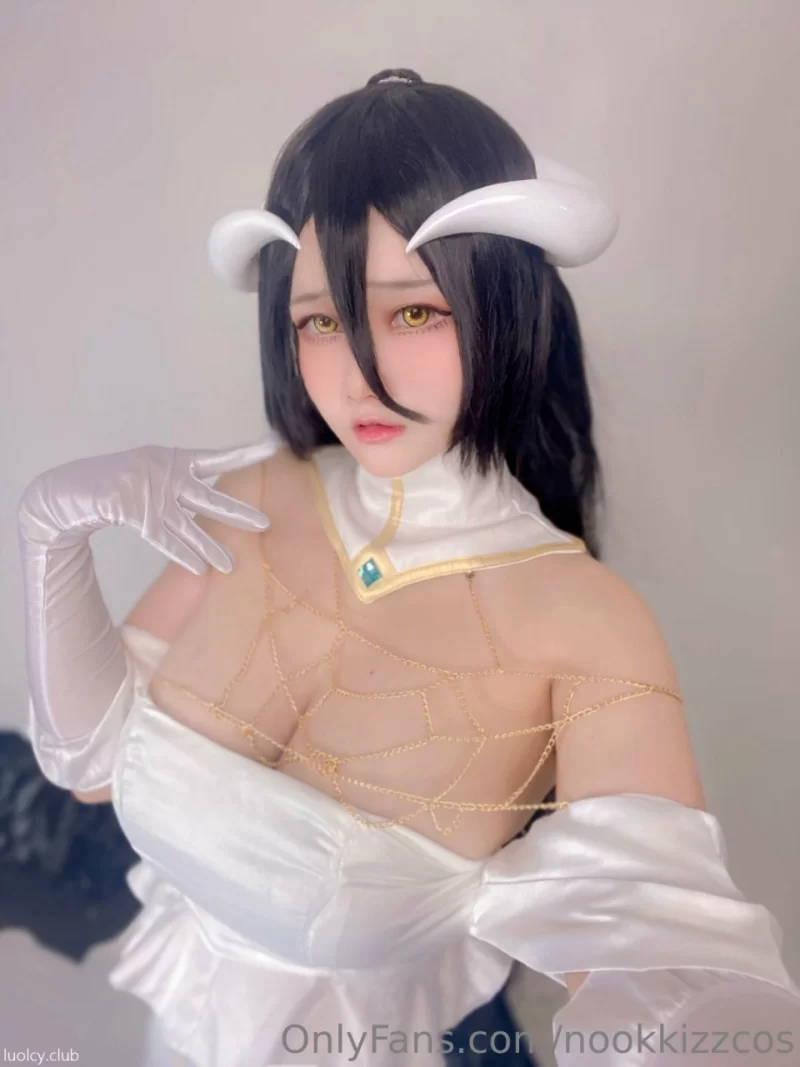 福利姬 白净可爱的Coser Nookkizz – OnlyFans流出合集【1+9.7g】