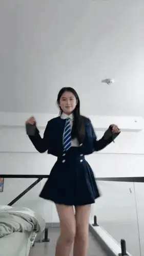 国产主播 [寂寞美少女]带闺蜜下海，跪舔大鸡巴，让小哥无套爆操【71v+61G】