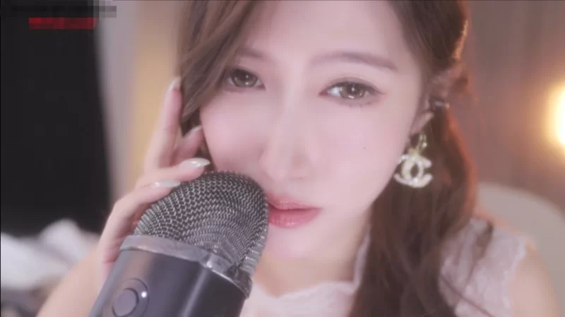 ASMR 斗鱼ASMR超美主播[小一熟了]露脸舔耳【1V+109M】