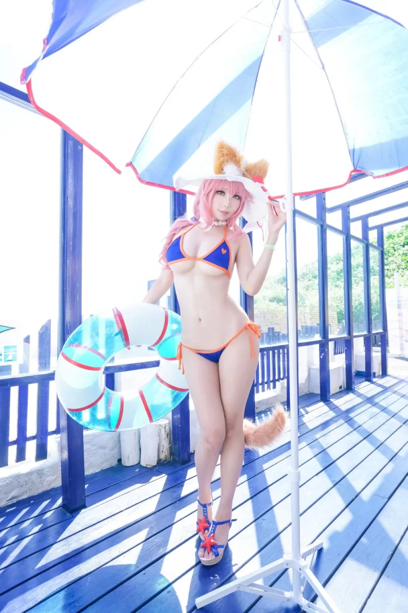 国产coser ElyEE子 玉藻前-泳装 [24P 78.65 MB]【24P+78M】