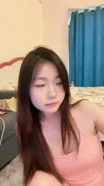 美女御姐 [视讯裸聊①]超正大奶嫩妹1v1 自慰揉穴揉奶嫩穴特写【2+6763MB】
