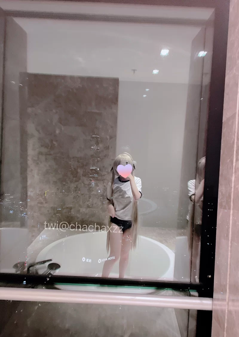 自拍 自购资源-推特符离集烧鸡 茶酒cos体操服白丝穹妹 4v111p【4v111p+652M】