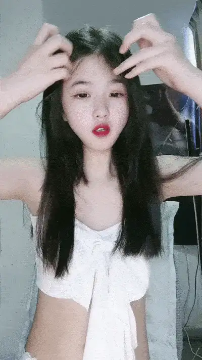 美女御姐 清纯甜美少女！娇小身材极度淫骚！贫乳小穴特写，玻璃【2+1307MB】