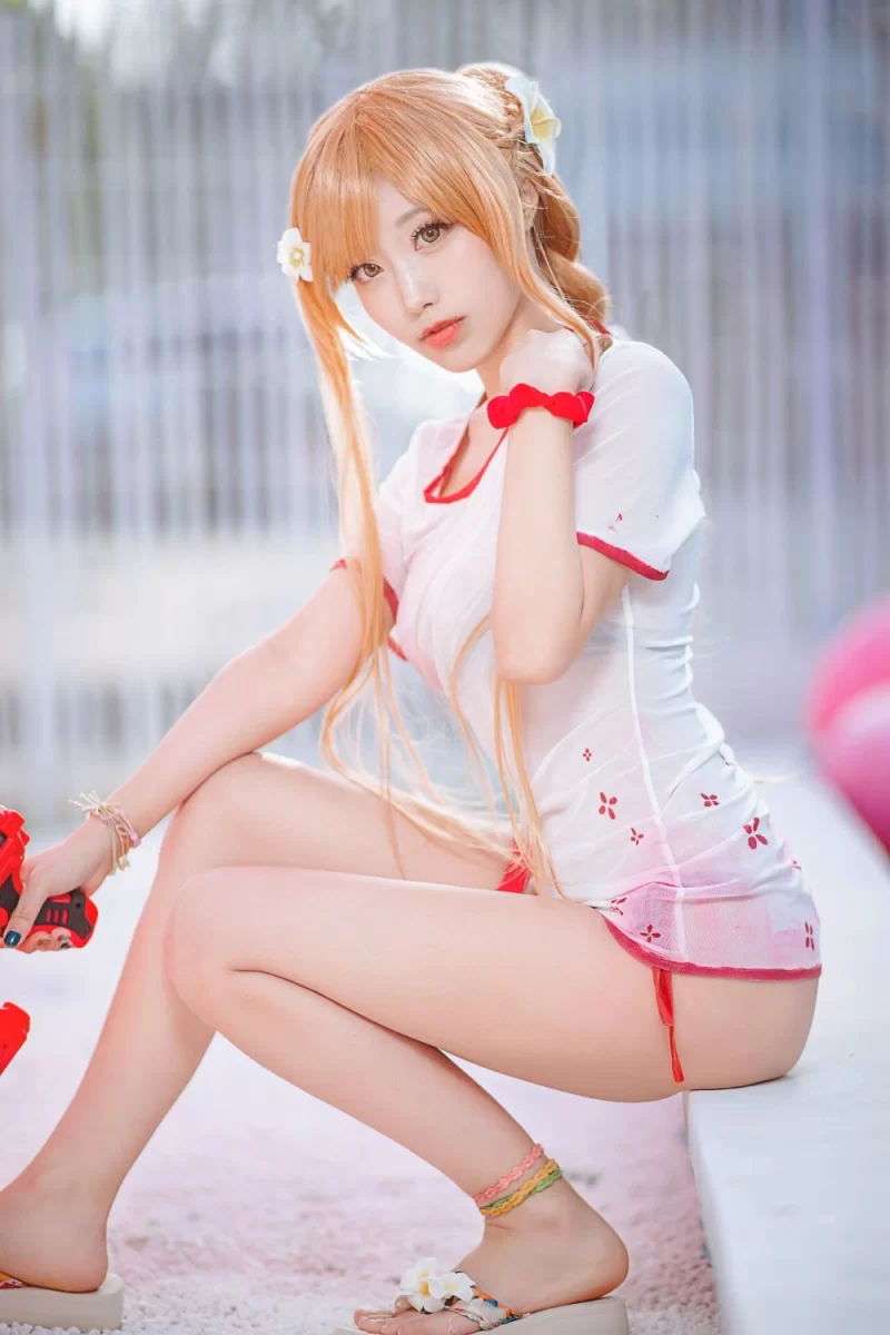 国产coser 切切celia 亚丝娜泳装 [21P-191M]【21P+191M】