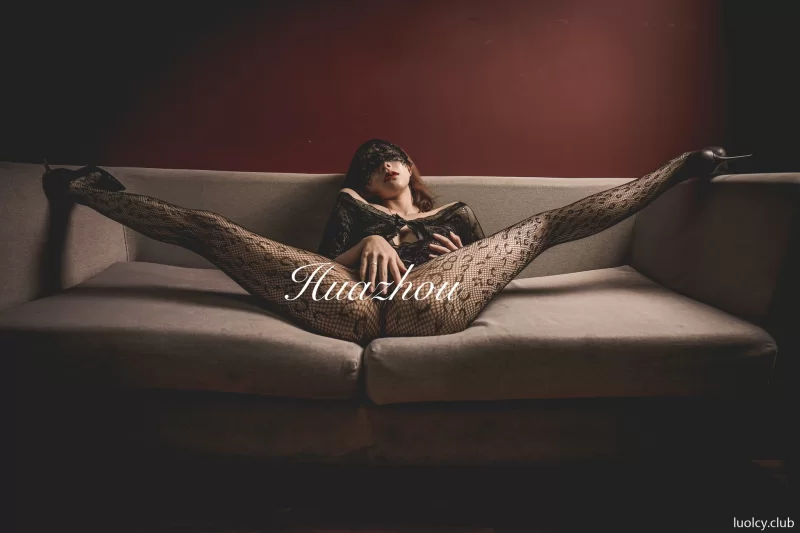 少妇熟女 花洲PHOTO – 顶级巨乳肥臀大长腿反差婊面罩释放夸张劈叉【466P+615MB】