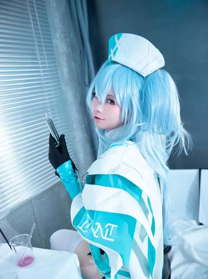 国产coser G44不会受伤写真合集【npv+32g+】