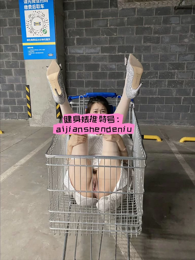 合集 特推健身母狗反差婊 肥臀巨乳新娘野外露出调教颜射双飞！【900P25V+650M】