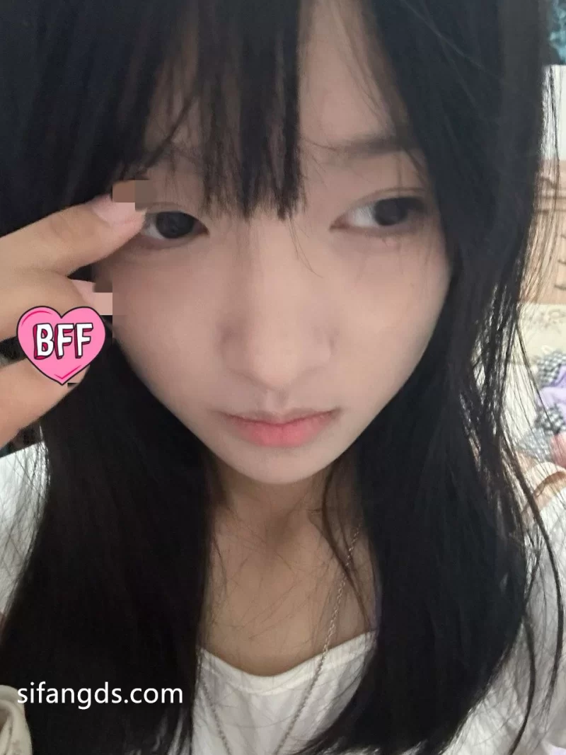 自拍 富二代约炮[fKabuto]完美露脸，学生妹们被干得嗷嗷叫，【5v40p+738M】