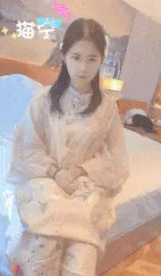 福利姬 颜值福利姬-司雨（又名：猫宁）作品合集41V，63G【1+63G】