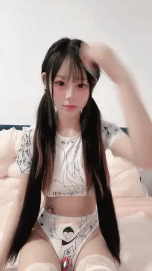 女大学生 主播[小童~07年女大]双马尾娇小反差萝莉大屌后入小粉穴【20V+19.4G】