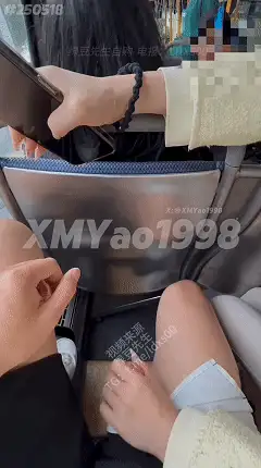 美女御姐 [Onlyfans] 汐梦瑶 公交车上打飞机【1v+1g】