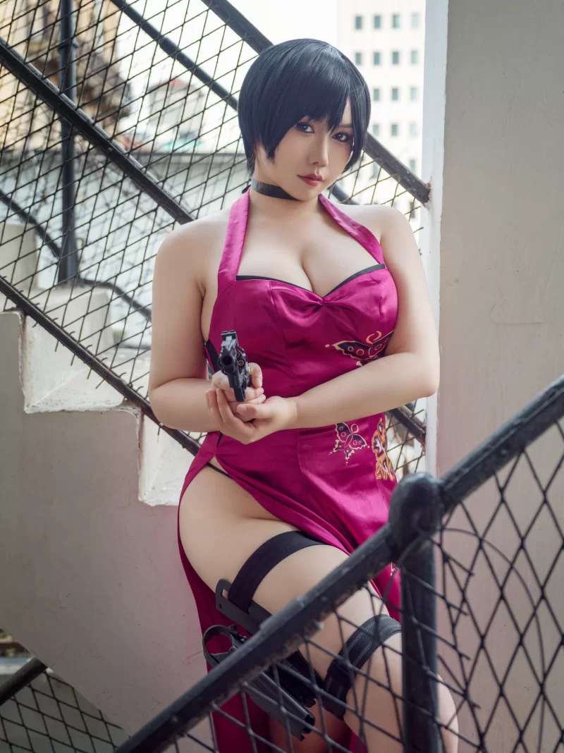 国产coser 麻花酱 生化危机 艾达王[38P1V-515MB]【38p1v+240.m】