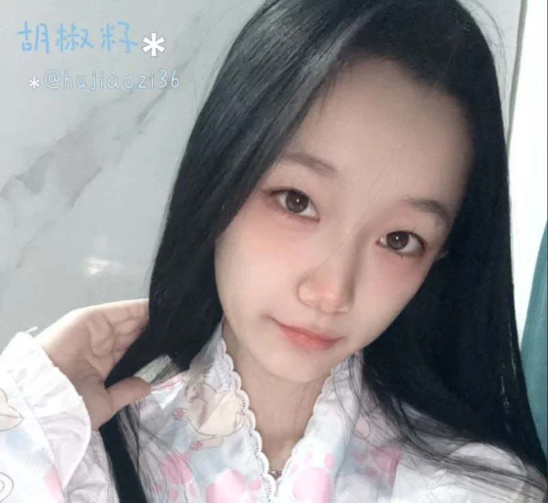 福利姬 福利姬-胡椒仔，高颜值露脸反差少女作品合集（1054P 125V）14G。【1+14G】