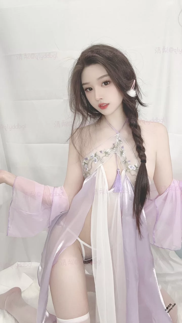 福利姬 推特高颜值顶级萝莉 cos阿梨 qlyddbglVIP价值万元珍藏版视频福利KPI【1+120M】
