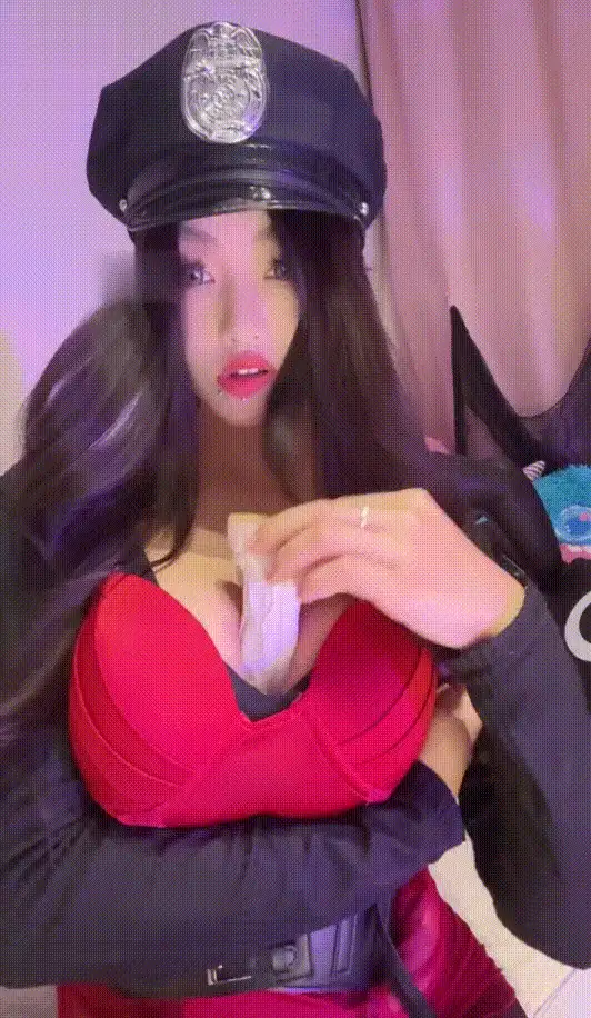 合集 丝足❤️怡宝+橙宝+G奶母狗烟烟 反差脚模 女女舌吻/G杯乳榨【28v+15G】