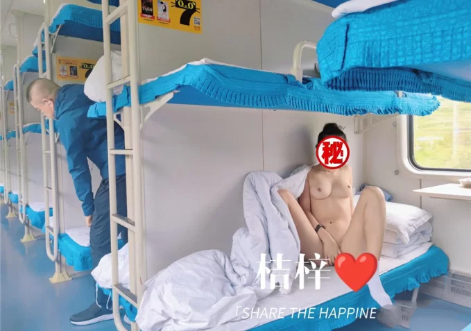 福利姬 反差女神@桔梓大胆露出合集NVNP 3G【NPNV+3G】