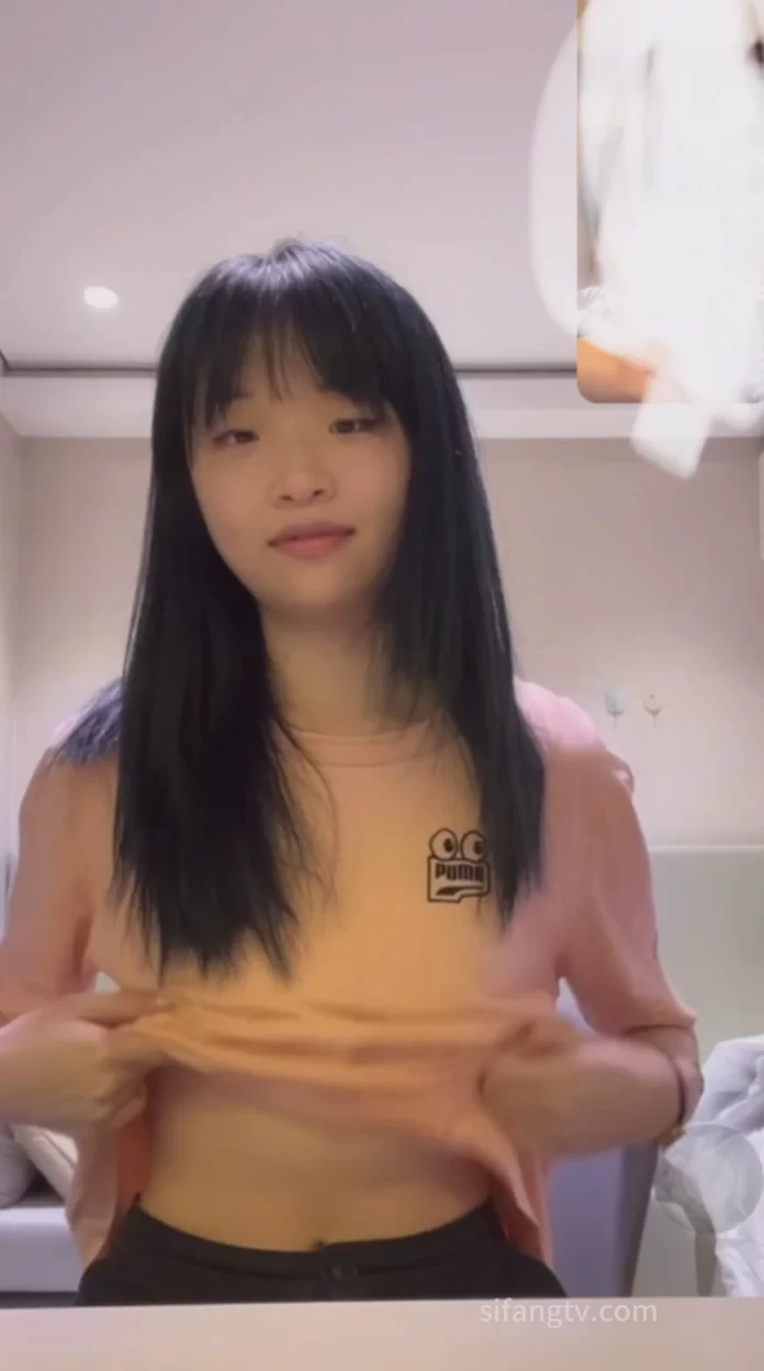 女大学生 00后女大学生妹流出 被男友干的面目扭曲[1V/1.4G][百度盘]【1v+1.4G】